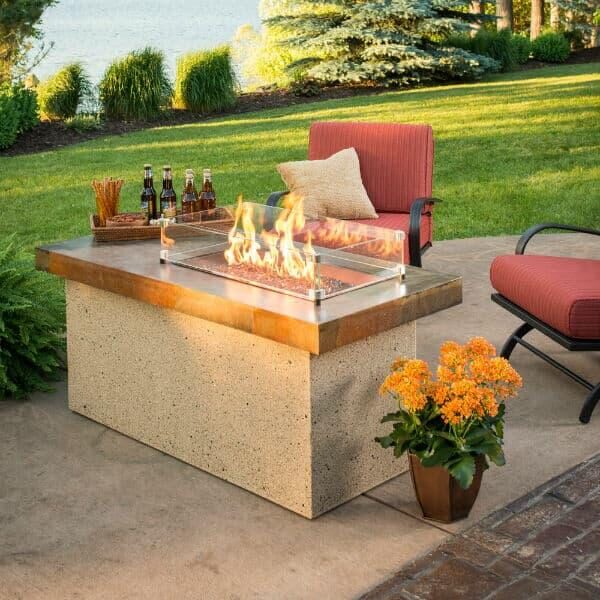 Artisan outdoor greatroom